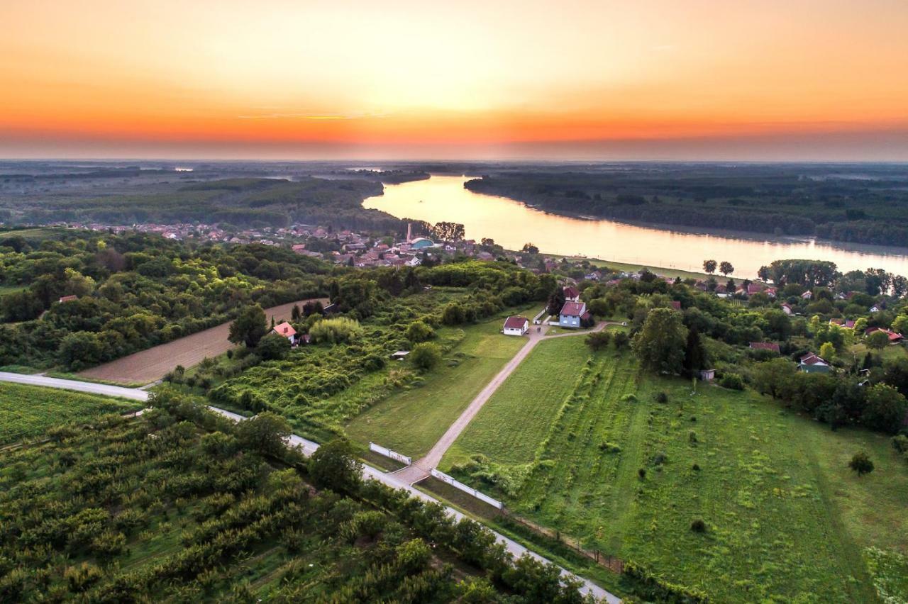 Danubio Residence Almás Kültér fotó